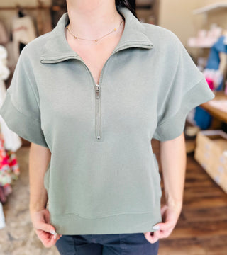 MOM UNIFORM