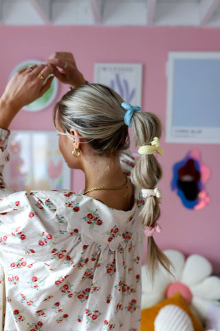 KAXI BOW PONYTAILS