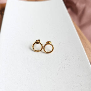 ORIANA STUDS SMALL