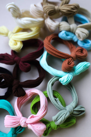 KAXI BOW PONYTAILS
