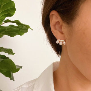 MY BEAUTY SECRET MINI STUD EARRINGS