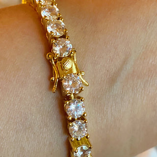 HAND LINKED TENNIS BRACELET