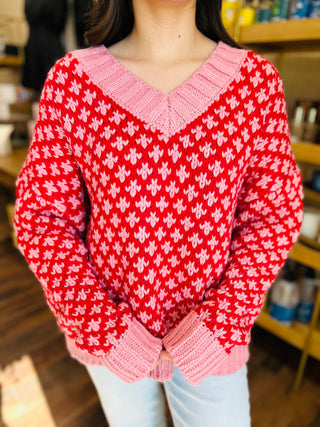 OVERSIZED GRAPHIC SWEATER