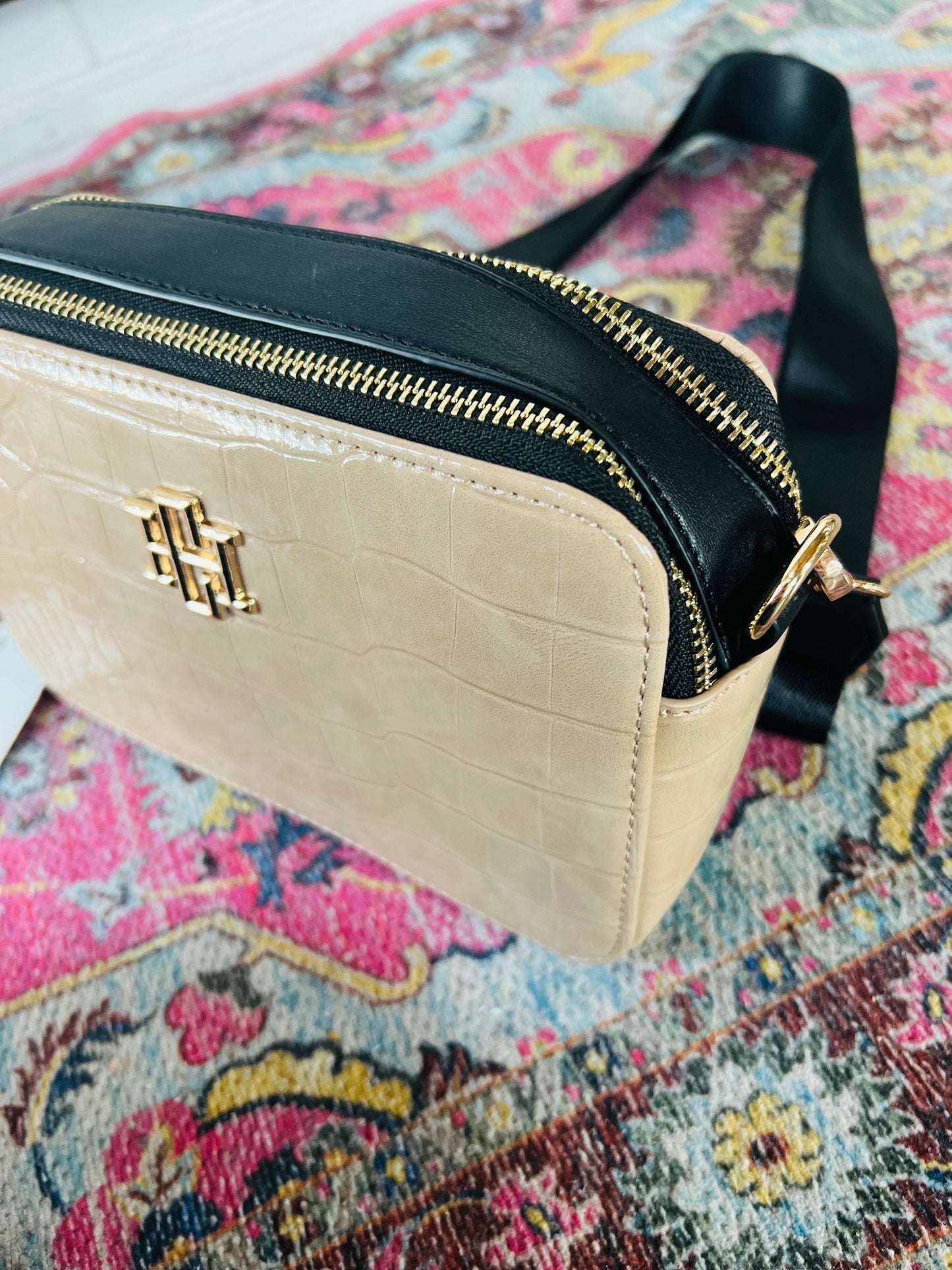 OAKLEY CROSSBODY