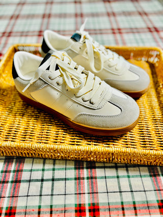 LAUREN SNEAKER