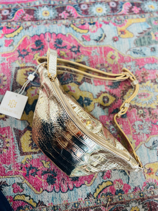 CHARLOTTE BELT BAG GOLD