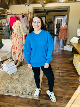 OVERSIZED BASIC SWEATSHIRT