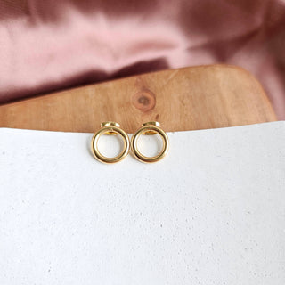 ORIANA STUDS SMALL