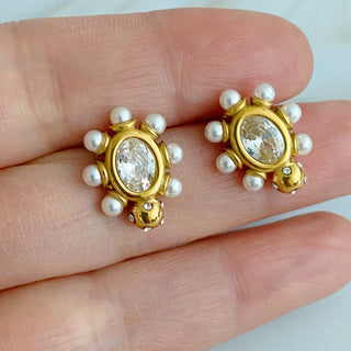 GLAM STUD EARRINGS