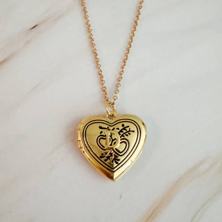 HEART INITIAL OPEN LOCKET NECKLACE