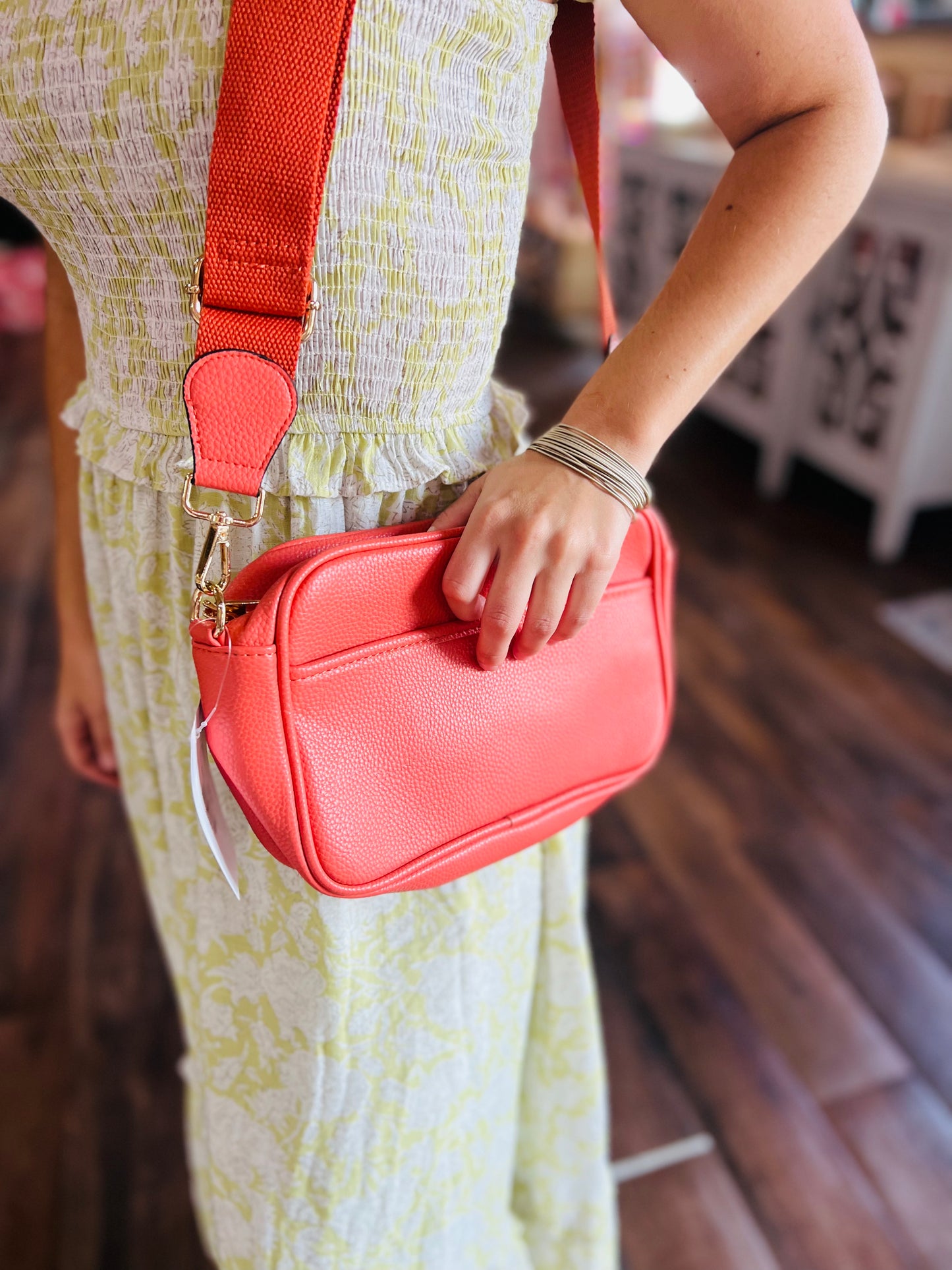 CROSSBODY & FANNY