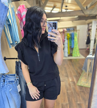 RIBBED RUFFLES TOP