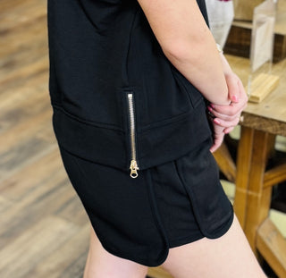 RIBBED QUATERZIP TOP