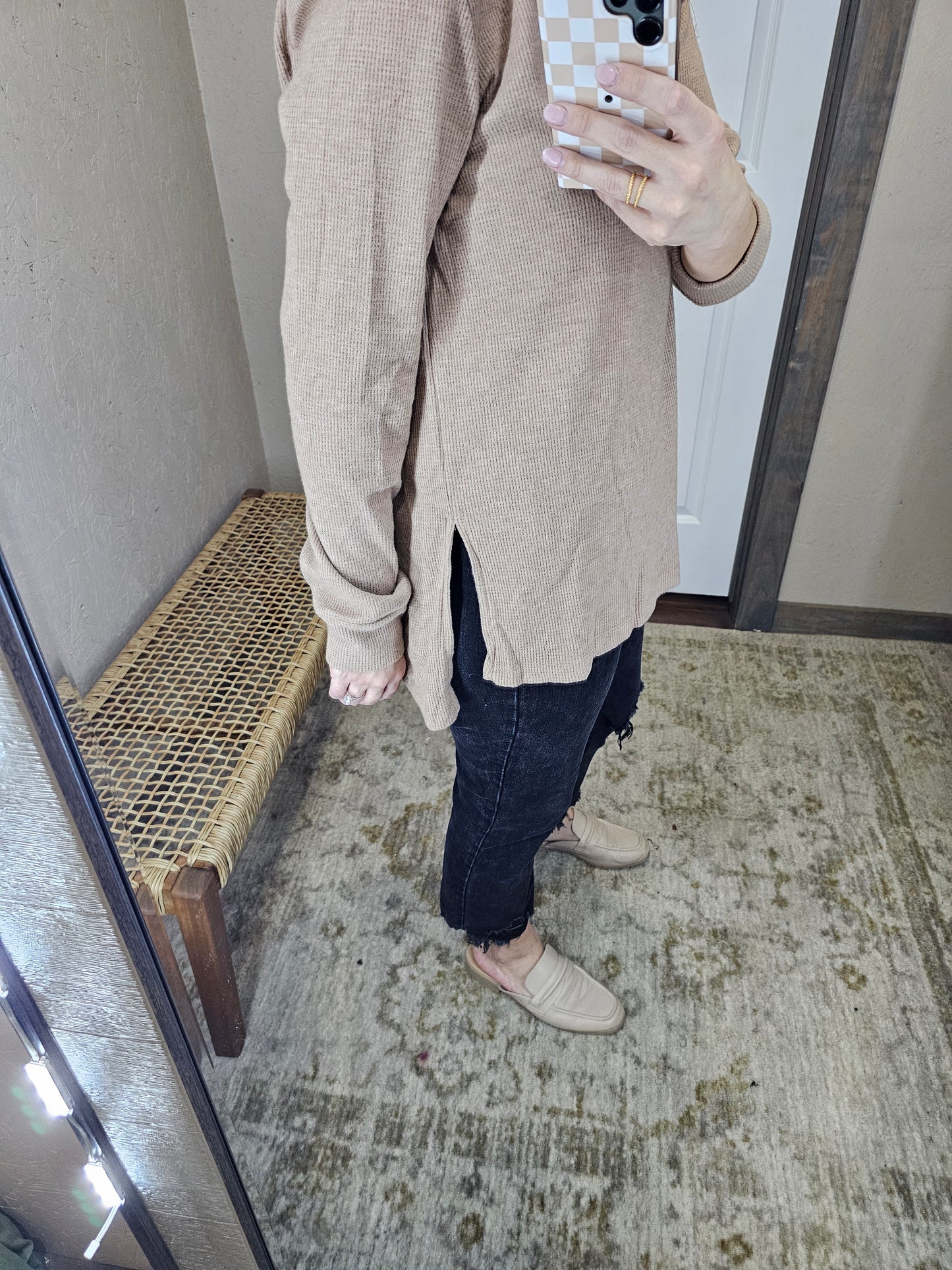16740E