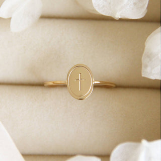 ENGRAVED CROSS RING