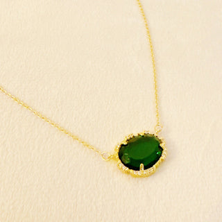 GLASS JEWELED NECKLACE