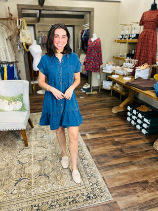 CHAMBRAY LADY