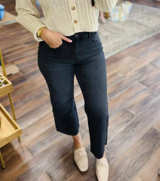 MIDNIGHT EDGE JEANS
