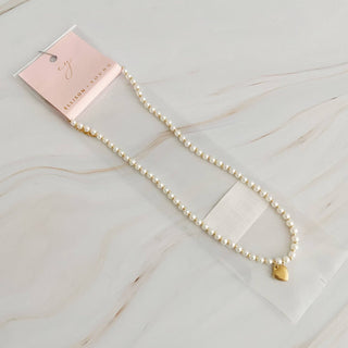 PEARL AND GOLD BAUBLE HEART NECKLACE