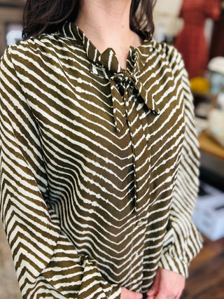 TAUPE TIGER