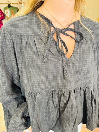 PLAID POISE