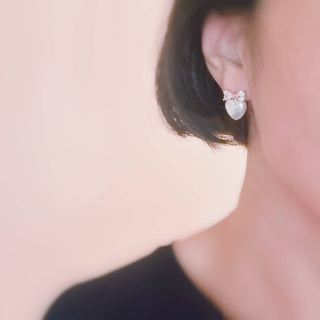 SUNNY SIDE UP PEARL EARRING SET