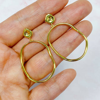 MODERN MOLTEN OVAL DROP EARRINGS