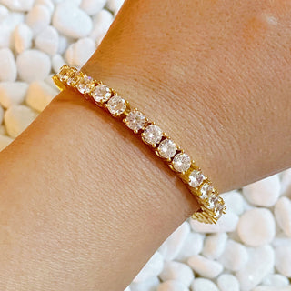 HAND LINKED TENNIS BRACELET